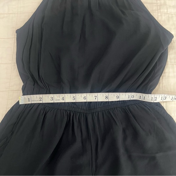 Old Navy Women’s Black Romper Size Small - Picture 14 of 15